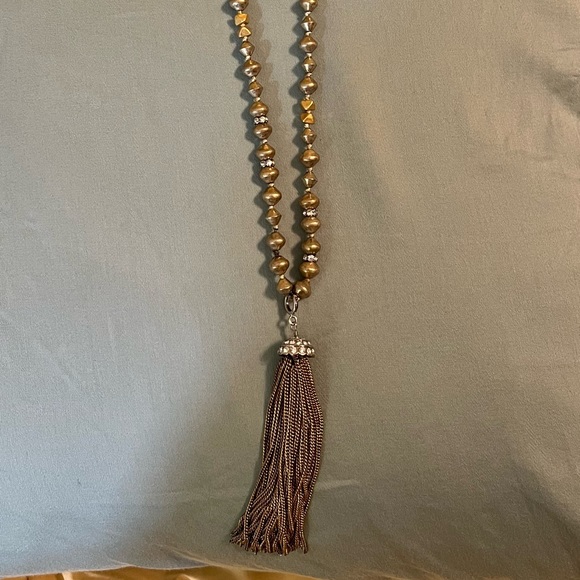 Stella & Dot Milana Tassel pendant - Picture 6 of 14